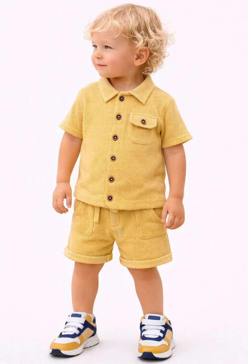 ديركجي طقم ولادي قطعتين قميص بياقة وشورت بأساور مطوية